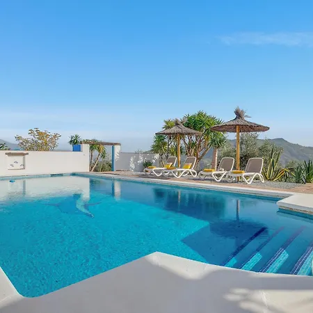 Cortijo Veraniego - Quiet Getaway Near Malaga Colmenar